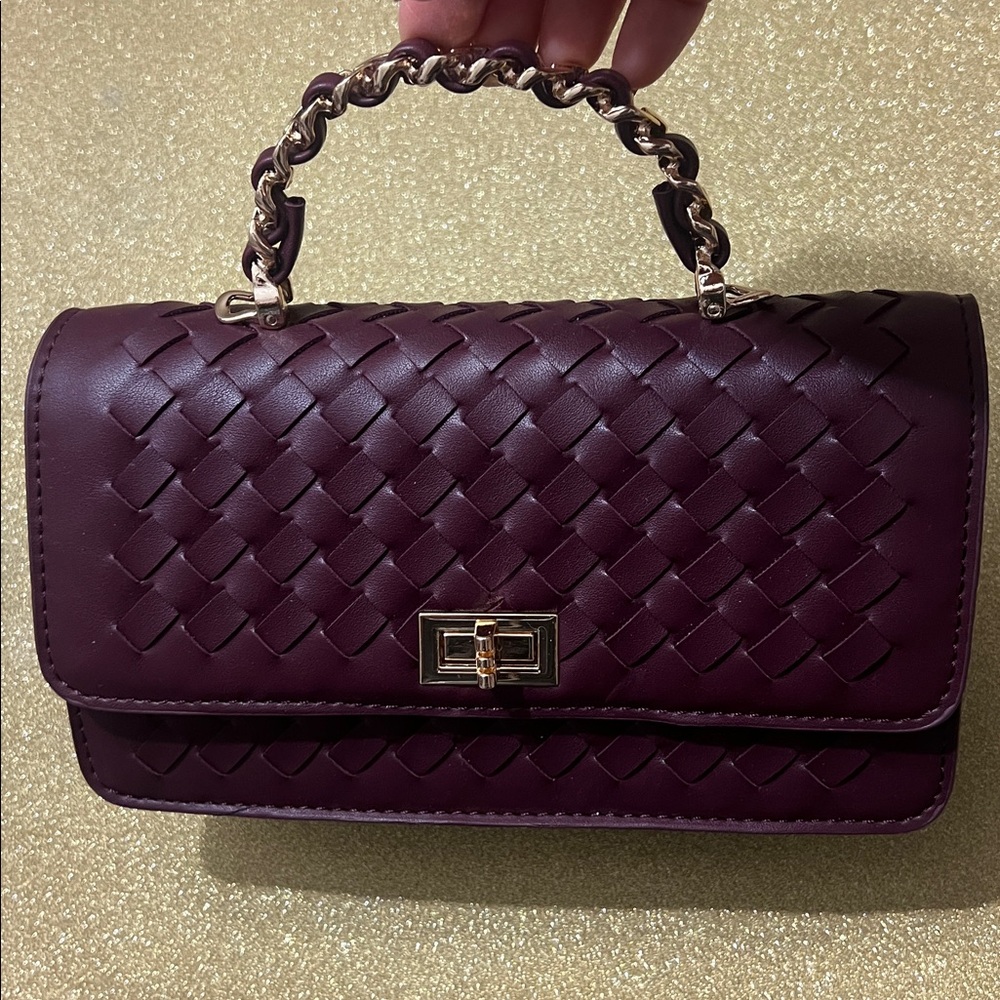 New Elegant Woven Burgundy Clutch and Crossbody - Picture 11 of 17